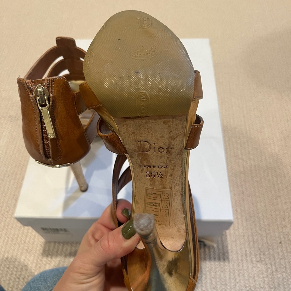 Dior Strappy Sandal. Cognac. Original Box - Picture 9 of 13